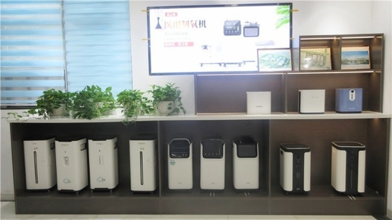 携帯用1 -噴霧器が付いている5L世帯の酸素の発電機